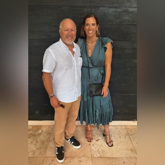 Hello ✨ - Picture 4 of 5